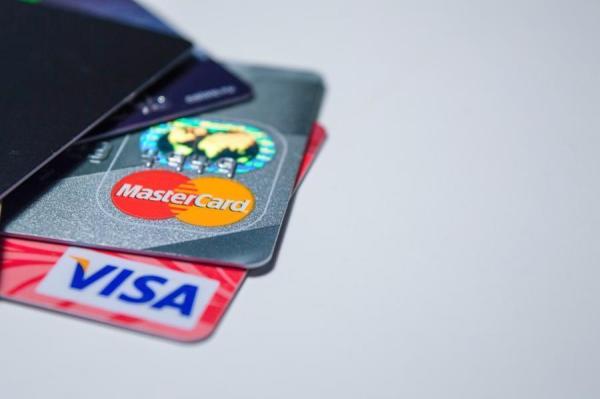 primpress.ru |  Россиян обманывают на возвращении Visa и Mastercard. Что происходит?