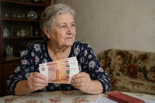 Почему пенсионерам, которые живут в квартире одни, могут пересчитать оплату за квартиру