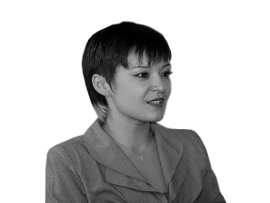 Юлия Пак